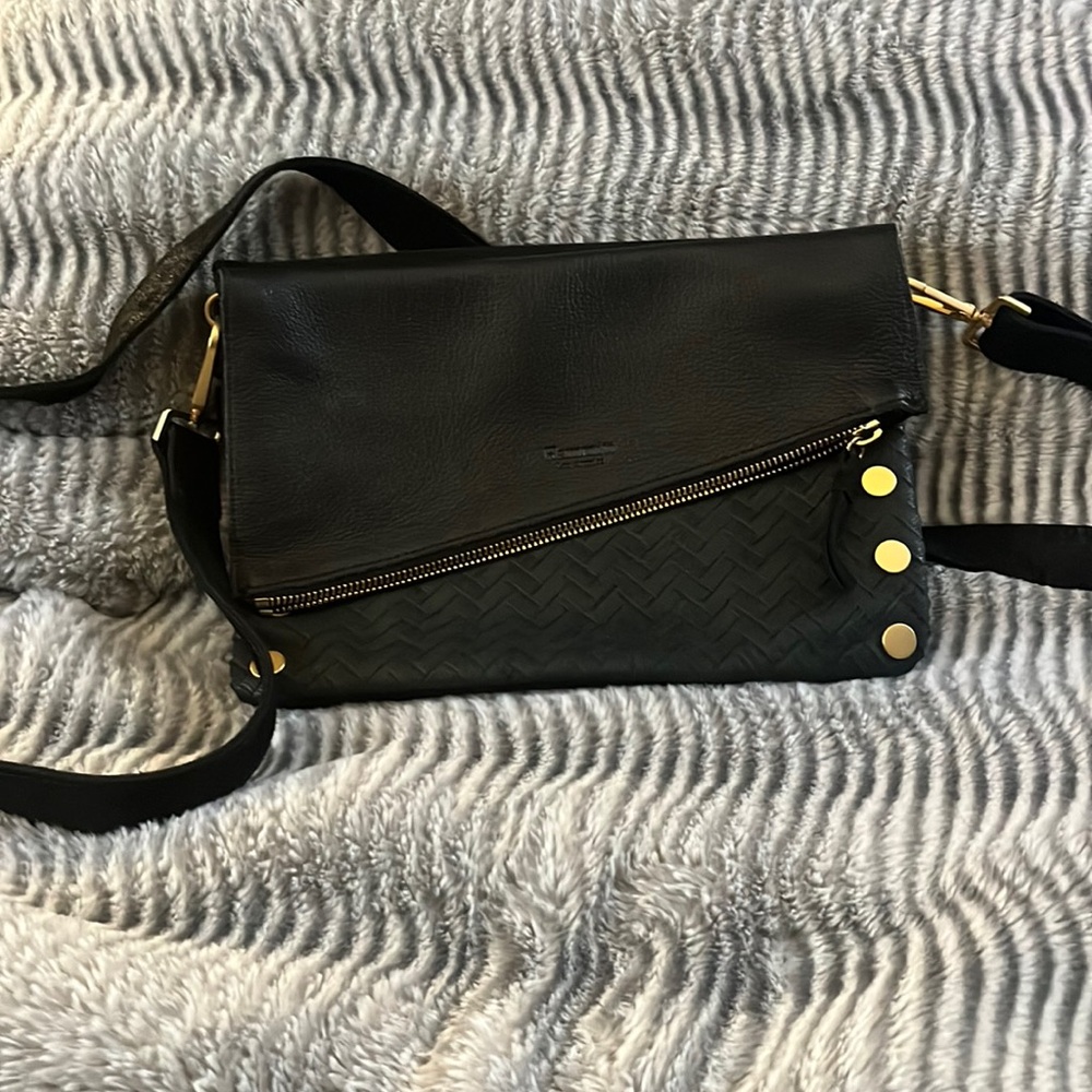 BEAUTIFUL BLACK HAMMIT DILLION 6way crossbody black with gold hardware